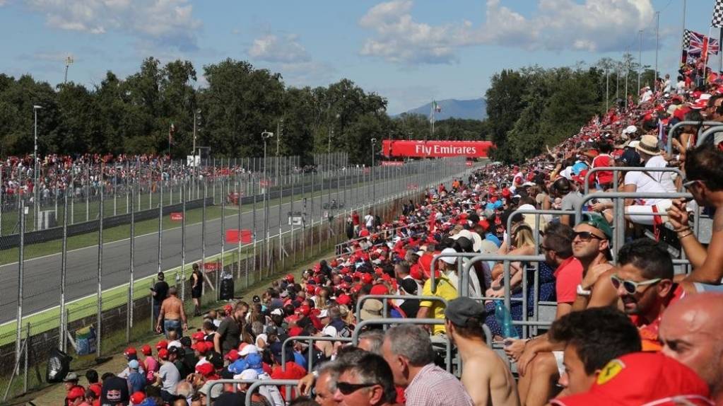 21B: Laterale Parabolica