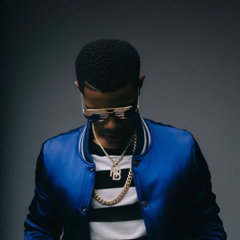 A BOOGIE wit da Hoodie poses