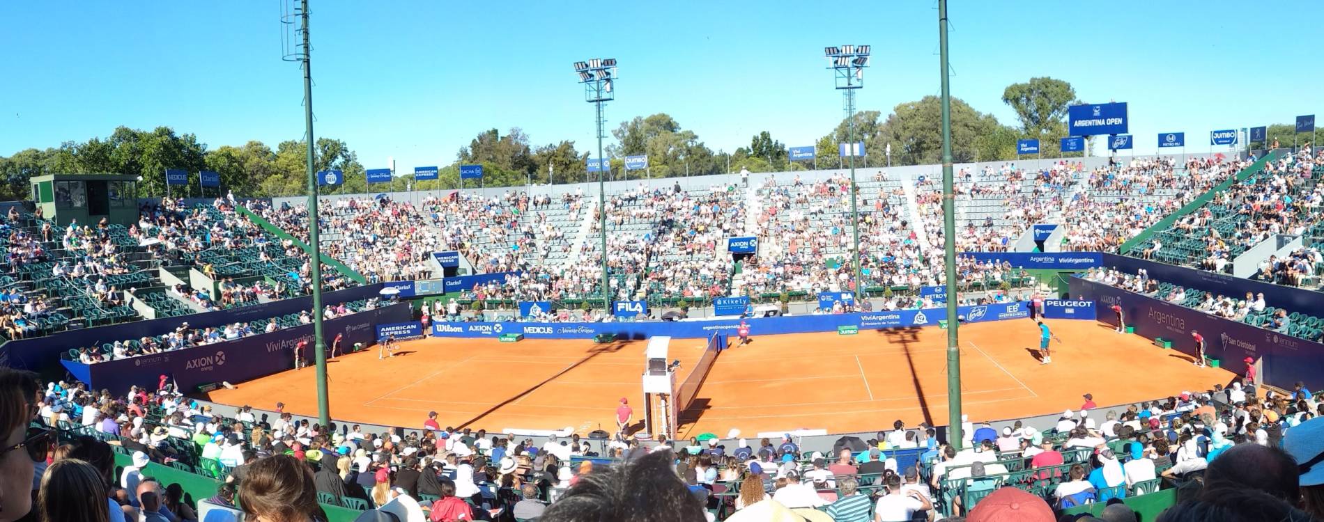 A men's singles match at the Argentina Open