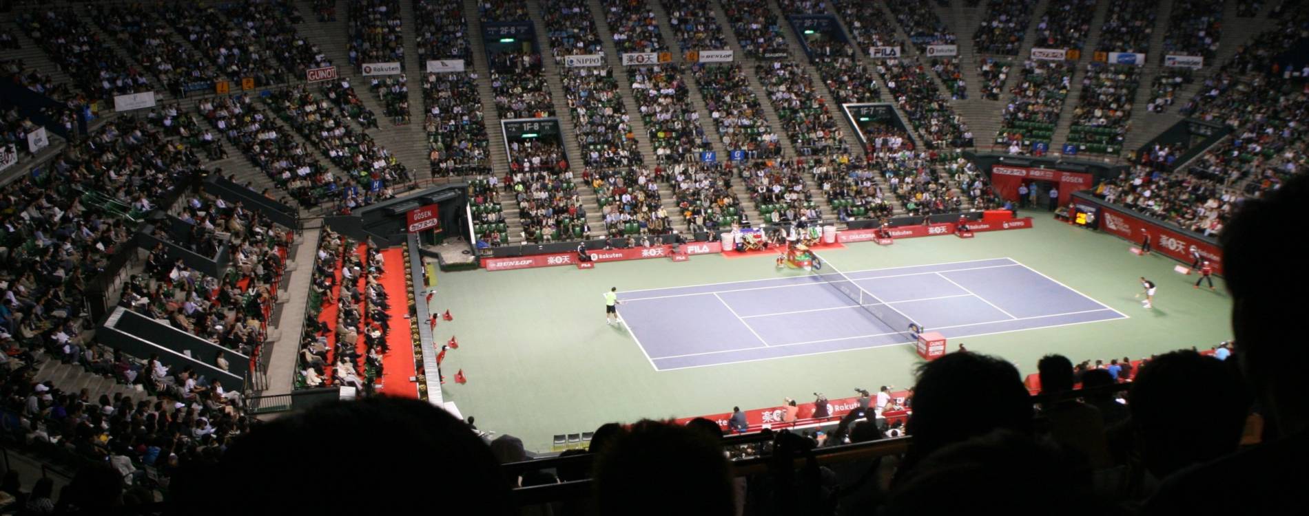 A men's singles match at the Japan Open