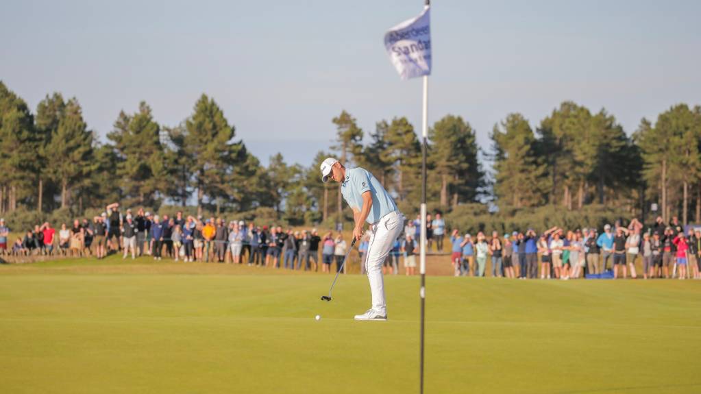 A player putts at the Scottish Open