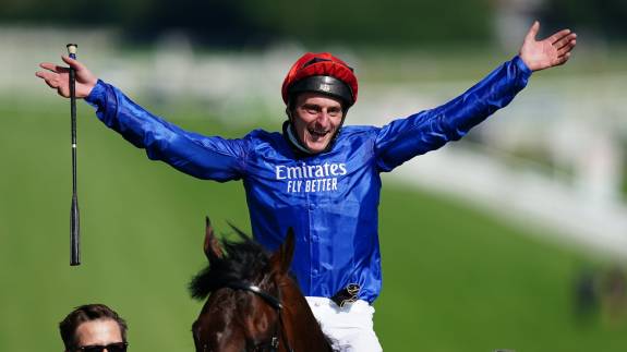 "This is the Derby lads - get in there!": Kirby wins Epsom Derby Against the Odds