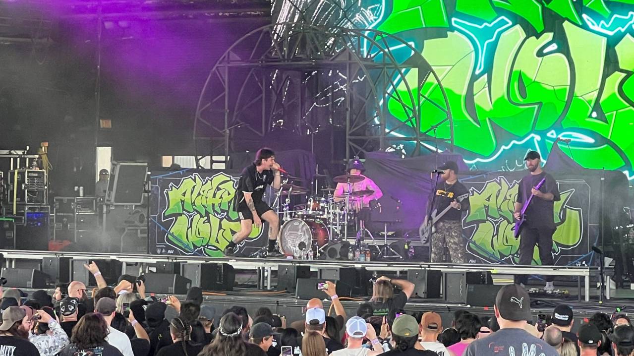 Alpha Wolf at Talking Stick Resort Amphitheatre for Summer of Loud in Phoenix