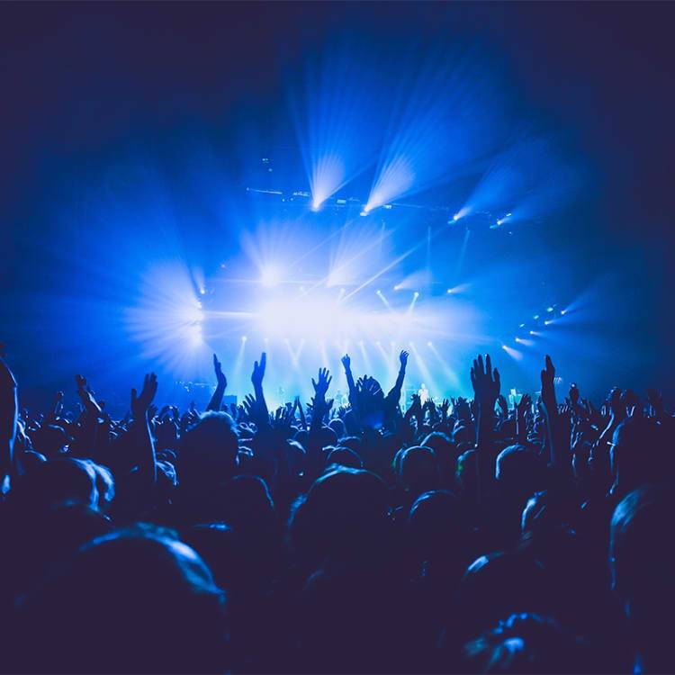 AMOR LIQUIDO en RAZZMATAZZ 3, Barcelona 2027