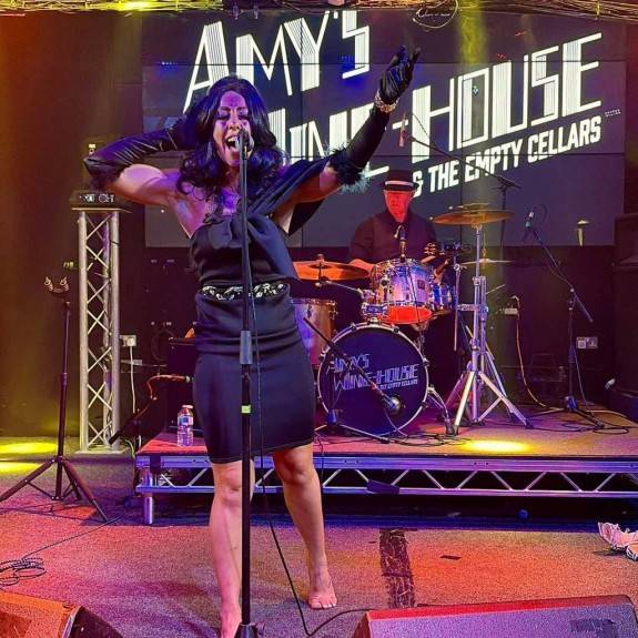 Amy's Wine-house and the Empty Cellars - live