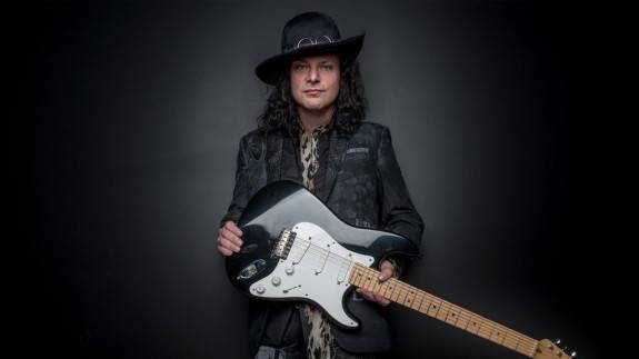 Anthony Gomes “Praise The Loud” World Tour