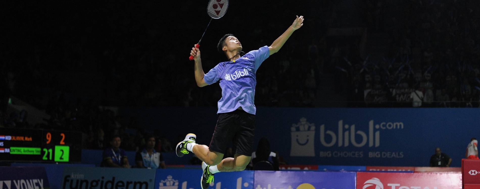 Anthony Sinisuka Ginting competing at the Indonesia Open