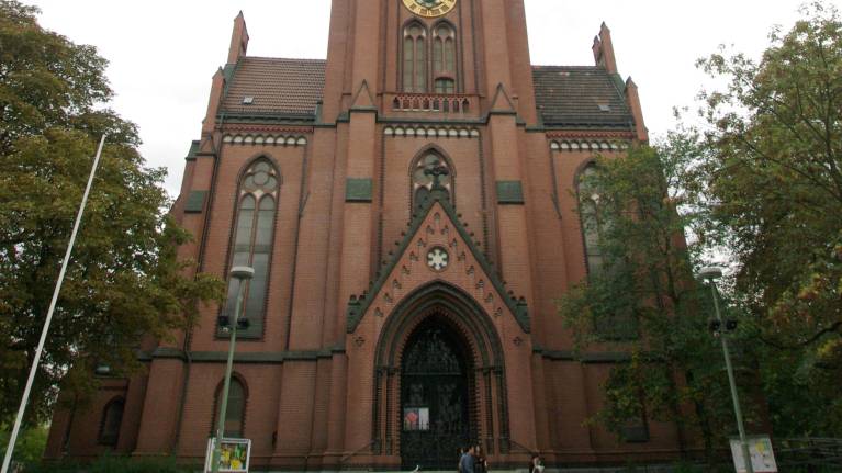 Apostel-Paulus-Kirche