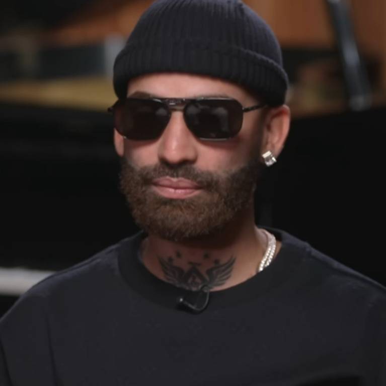 Arcángel during an interview for Tony Dandrades.