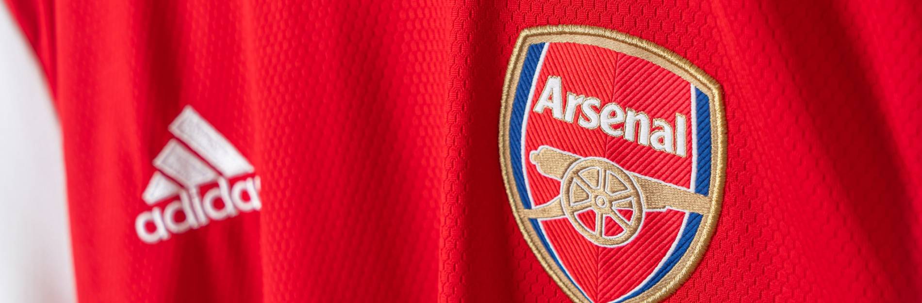 Arsenal Gear & Collectibles