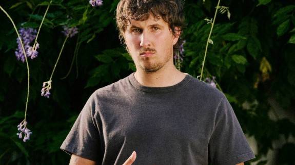 Arthur Hill - Arthway Around the World Tour