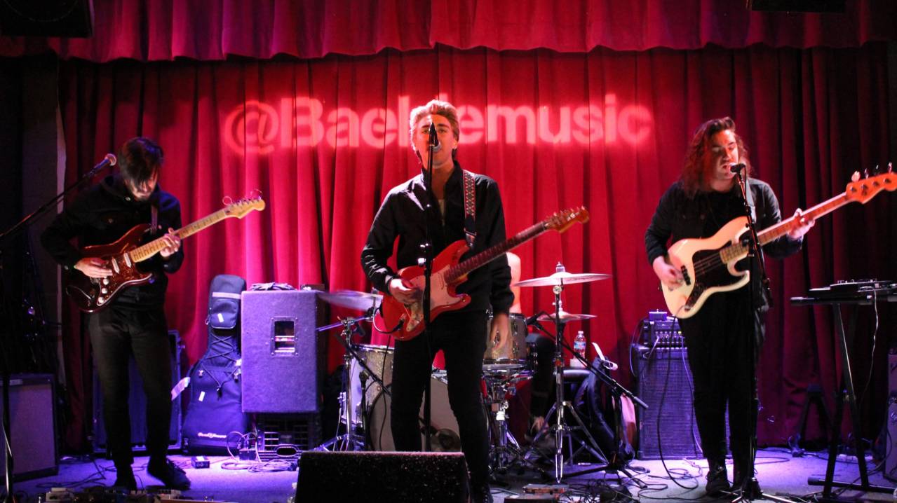 Bad Suns in concert in New York