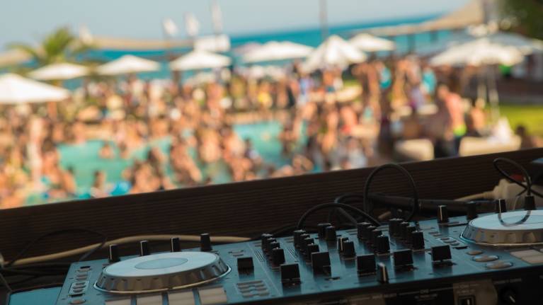 Bohemia Beach Club | FIVE Palm