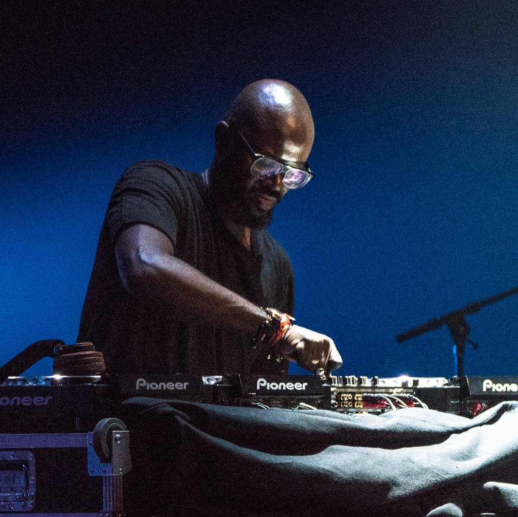 Black Coffee at Apollo Theater