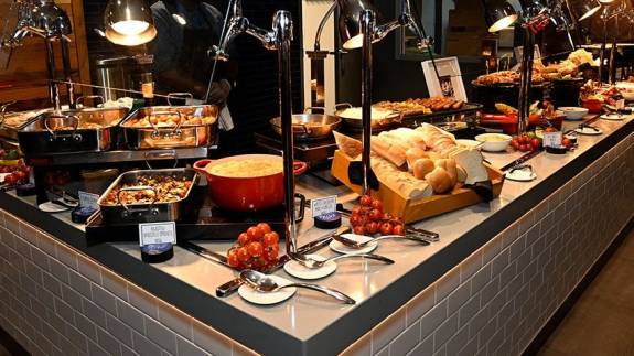 Bommarito Lounge food offerings