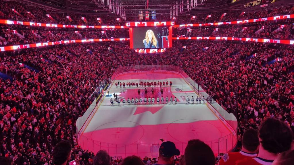 Canadian National Anthem at Centre Bell
