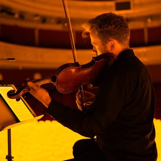 Candlelight: Coldplay vs. Ed Sheeran