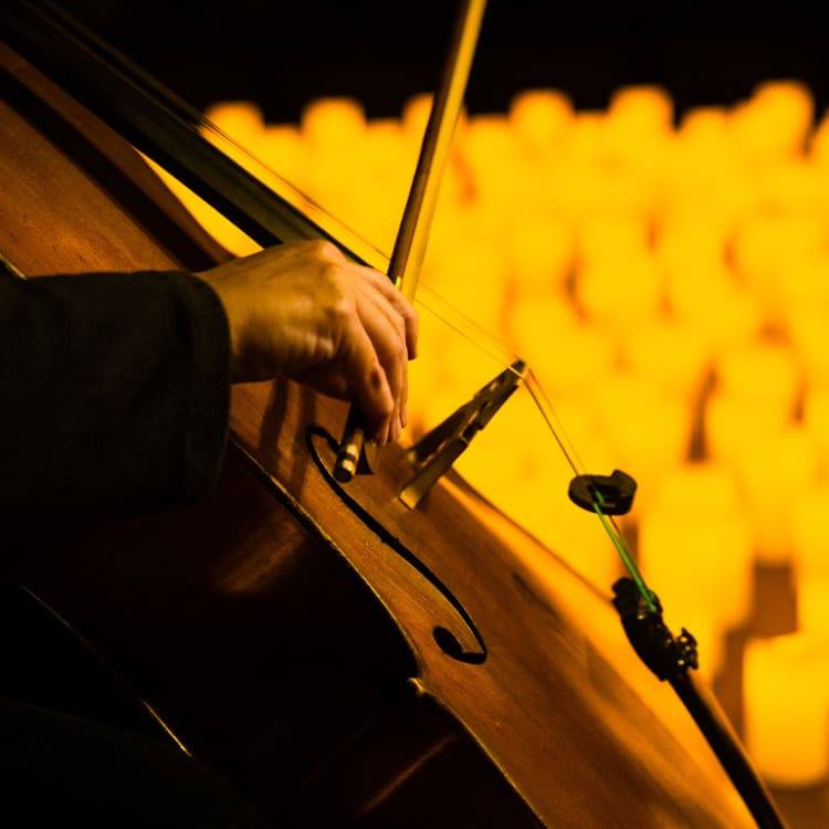 Candlelight: Tribute to Ariana Grande