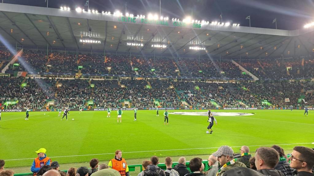 Celtic and Lazio warm up at Celtic Park