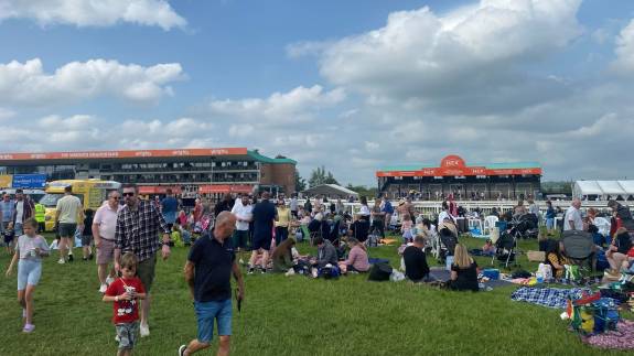 Centre Course Enclosure