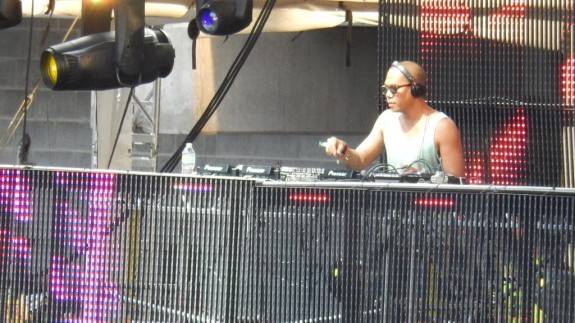 Chuckie & Tazer Present RNB & Slow Jams