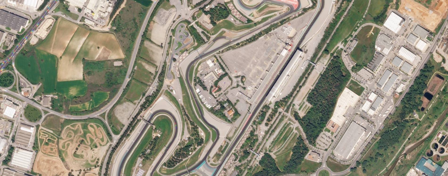 Circuit de Barcelona-Catalunya hosts car and motorbike racing