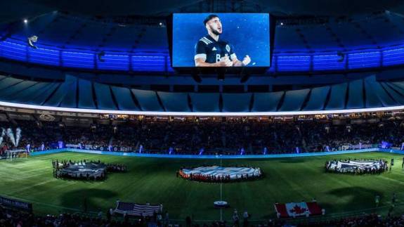 Club Seats (300 Level)