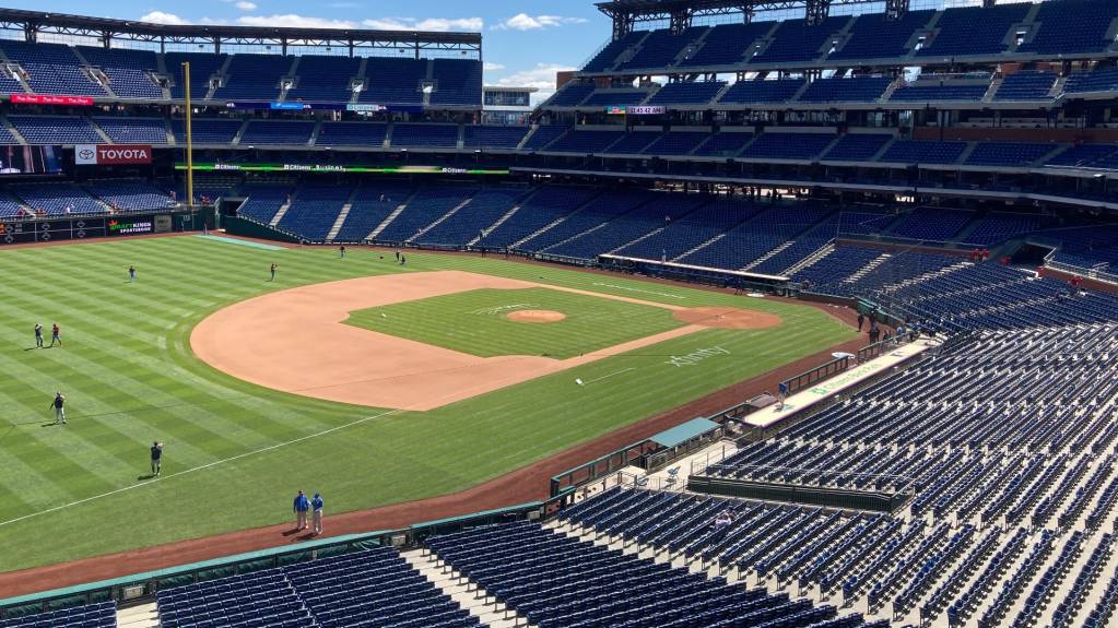 Club (Sections 201–211 & 233–237)