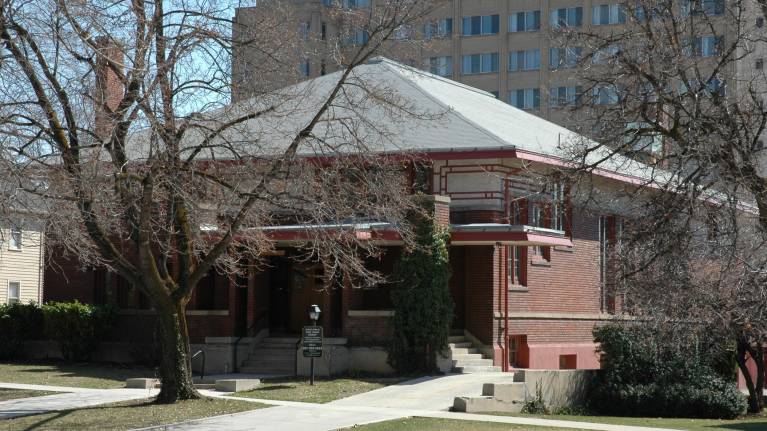 Clubhouse on South Temple