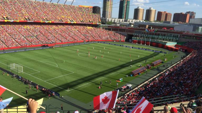 Commonwealth Stadium