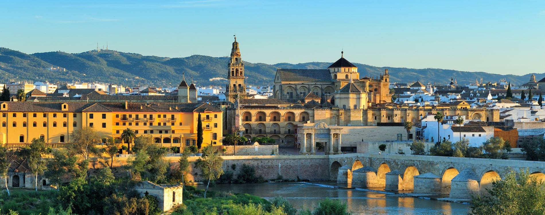 Córdoba skyline