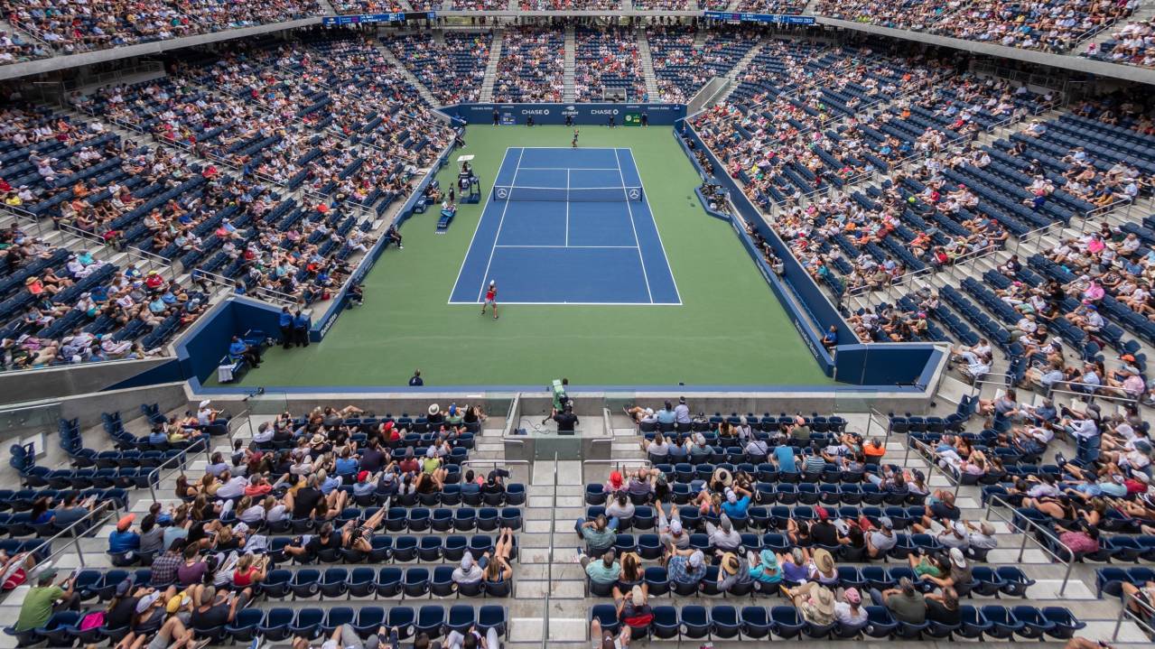 Courtside Reserved seating, Louis Armstrong Stadium