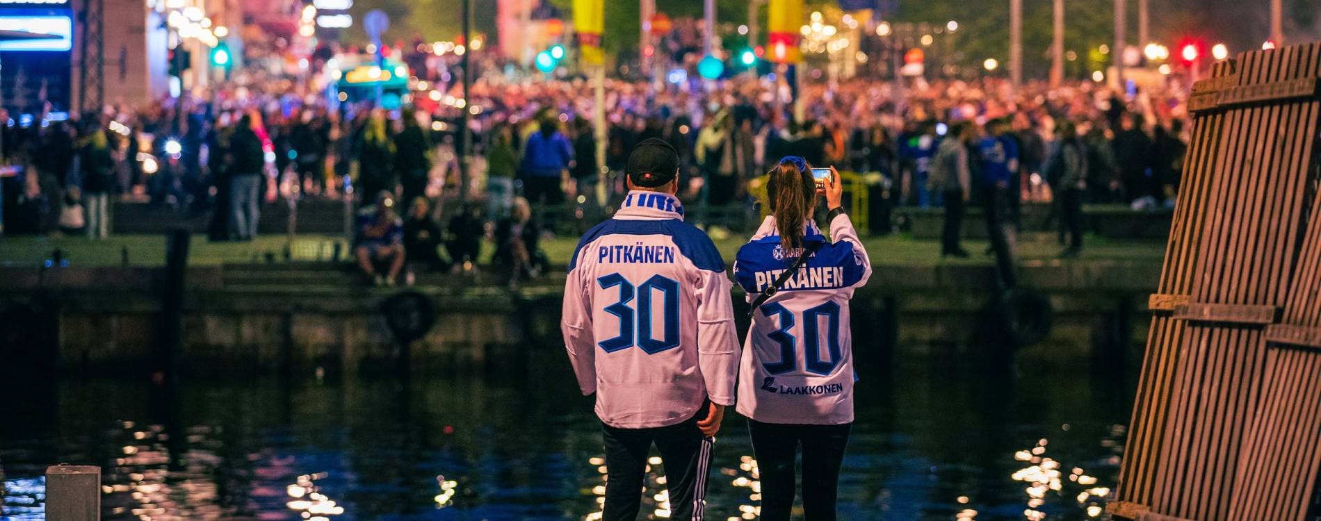 Crowds celebrate Finland's 2022 win in Helsinki