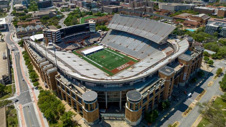 Darrell K Royal–Texas Memorial Stadium