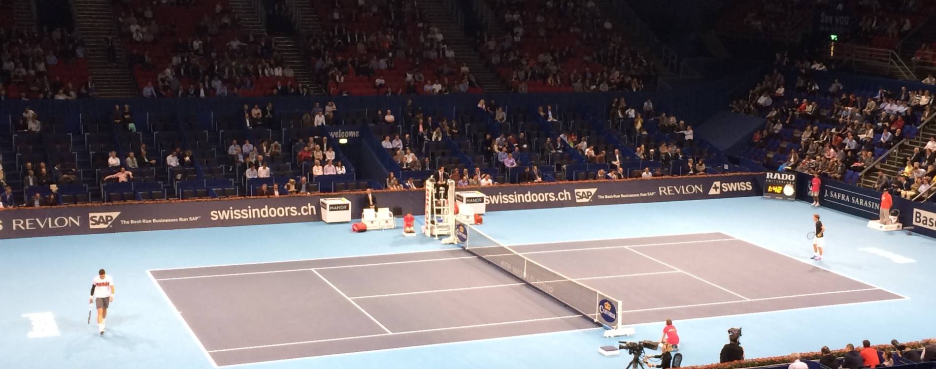 David Goffin and Milos Raonic in action at the Swiss Indoors Basel