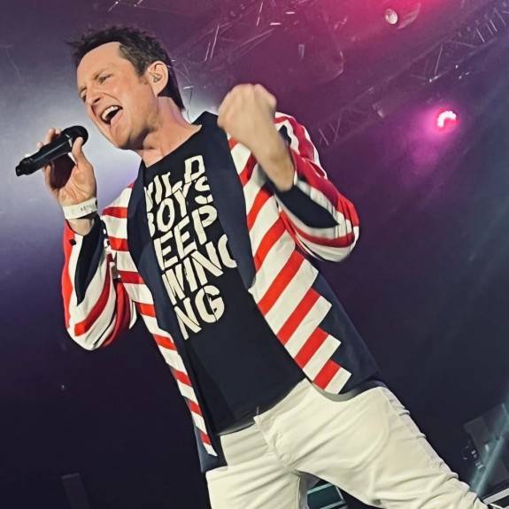 Duran (A Tribute to Duran Duran) Live at The Stirling Castle