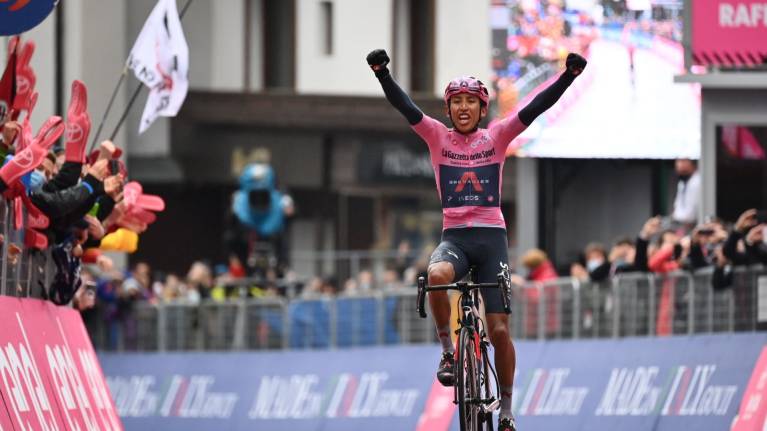 Bernal Living La Dolce Vita as Giro d’Italia Enters Final Stages
