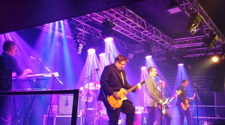 Liquid Room