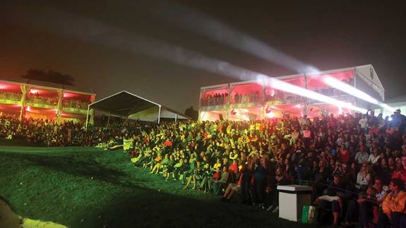 En-Joie Golf Club Concert