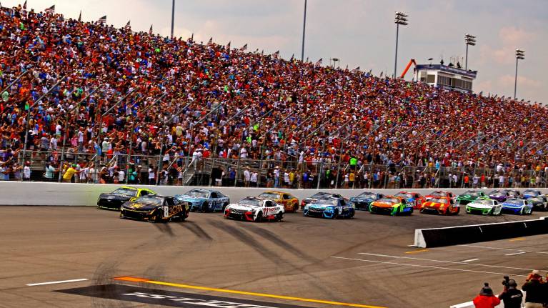 Enjoy Illinois 300