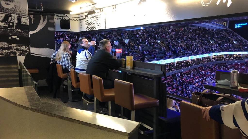 Enjoy refreshments at Draught Deck at Scotiabank Arena