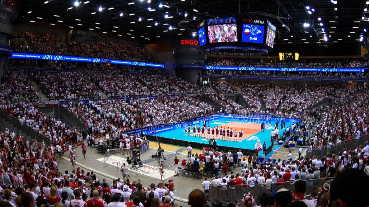 Ergo Arena corner lower