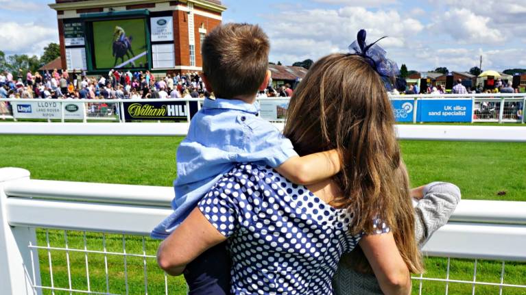 Bank Holiday Family Day – Curtains Up at the Races