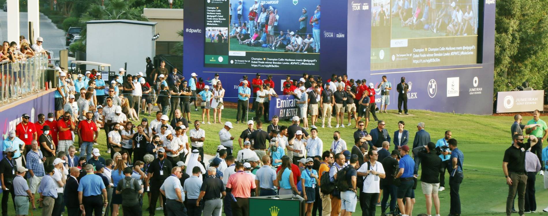Fans gather at the DP World Tour Championship