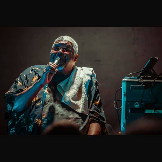 Fat Cat, he hates us all, yet, he’s back! - Concert Live