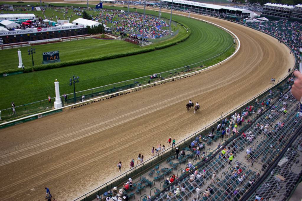 Finish Line Suites Terrace Kentucky Derby Apr May 2025