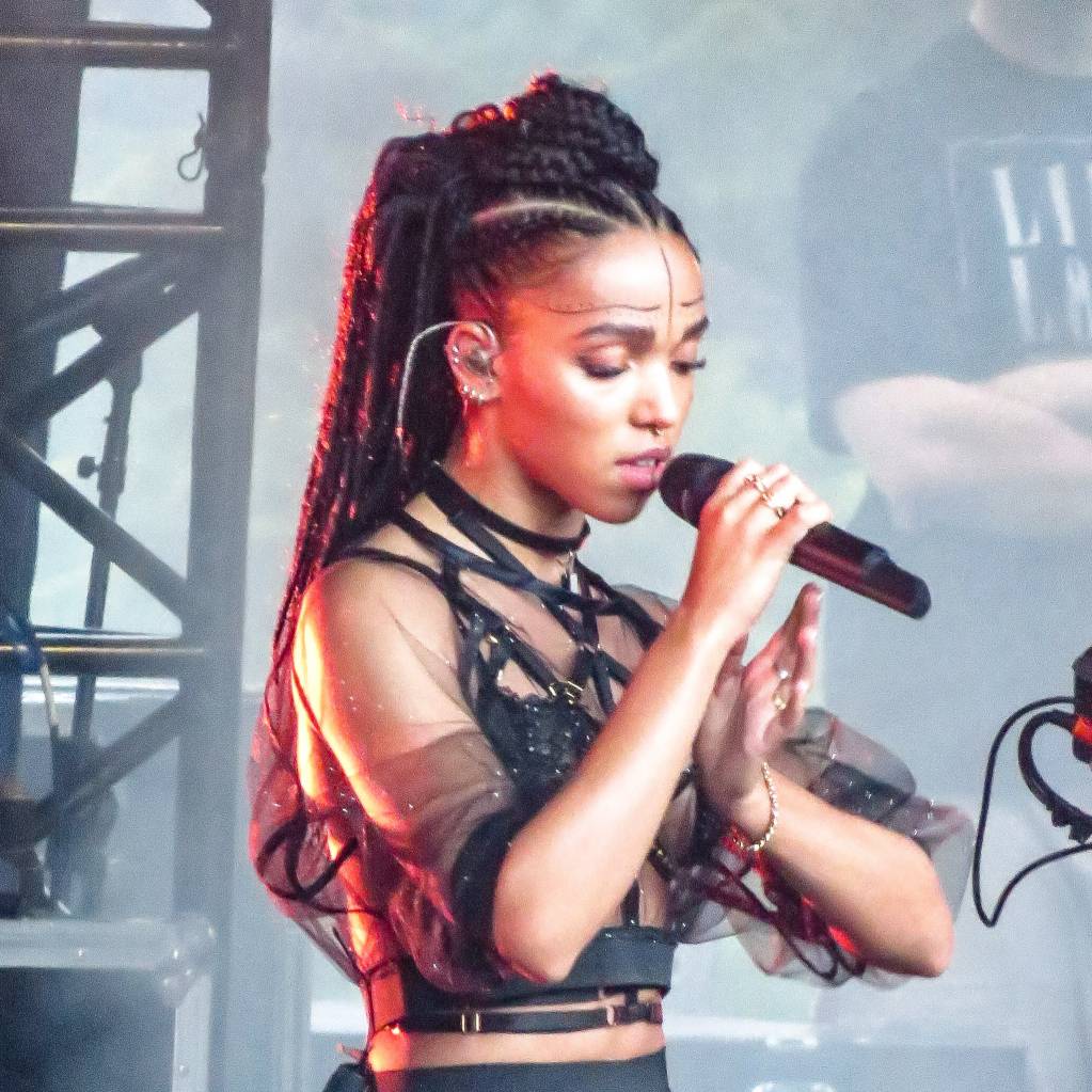 FKA Twigs at Laneway Festival