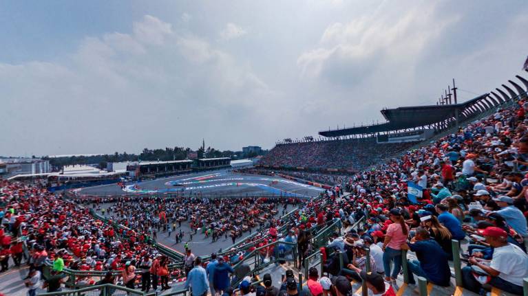 Grandstand 15 (Foro Sol)