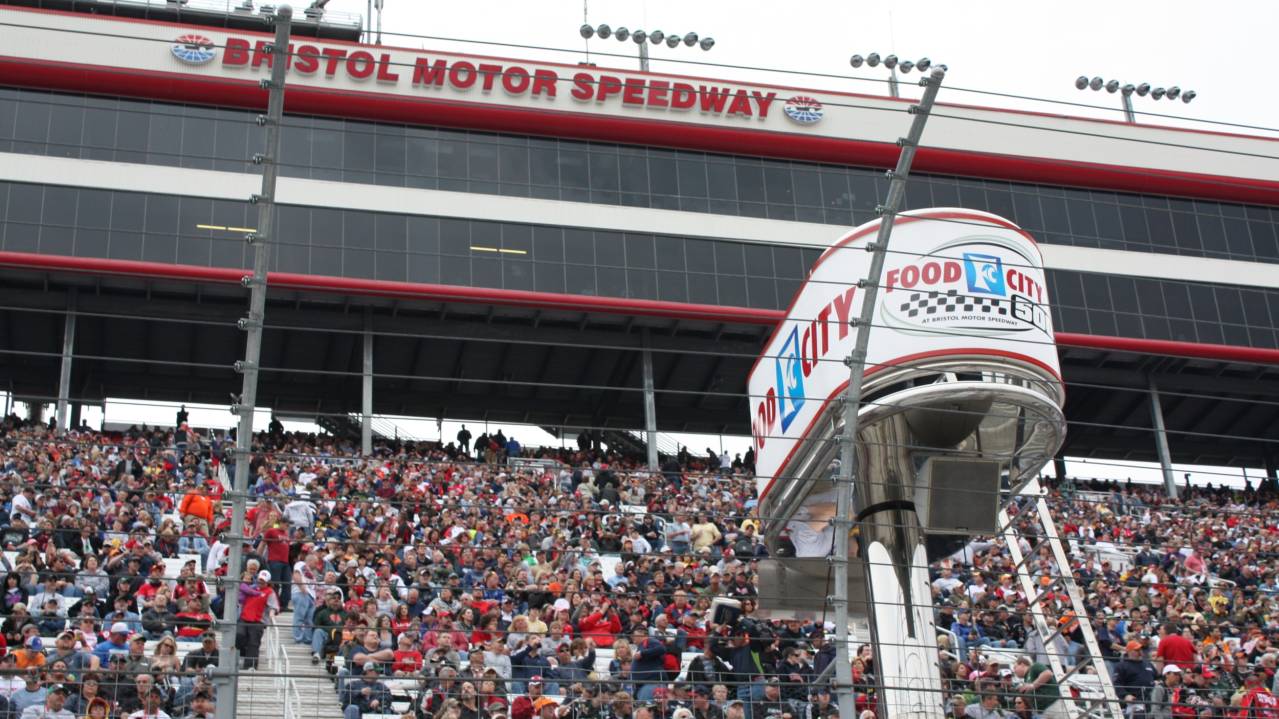 Grandstands | Food City Dirt Race | 9 Apr 2023 | Bristol Motor Speedway ...