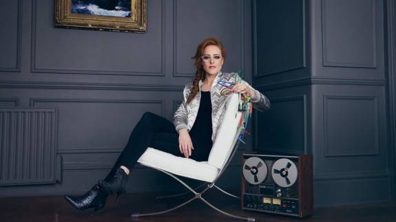 Hannah Peel & Beibei Wang - the Endless Dance